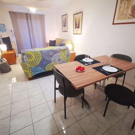 103 Regina Gardens Apartment Paphos ภายนอก รูปภาพ