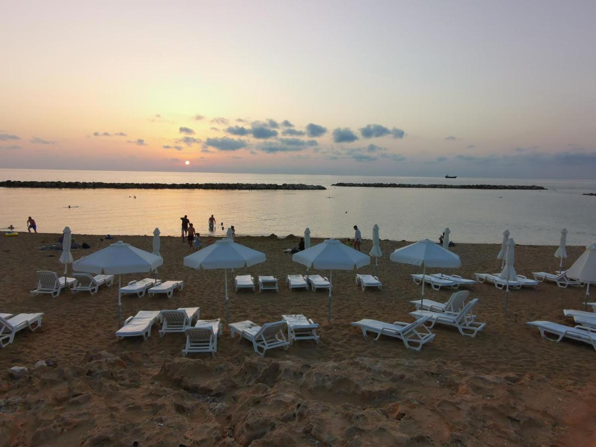 103 Regina Gardens Apartment Paphos ภายนอก รูปภาพ