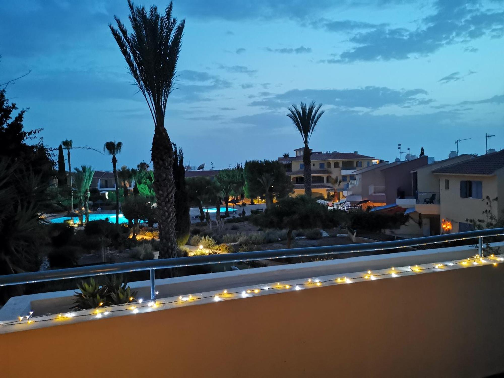 103 Regina Gardens Apartment Paphos ภายนอก รูปภาพ